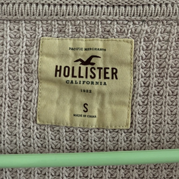 Lavender Knit Women's Hollister Sweater - Picture 3 of 3